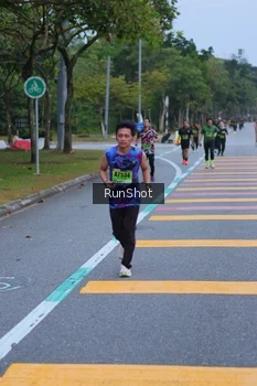 Runner Photo 5665943