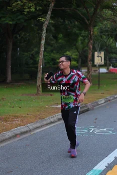 Runner Photo 5665953