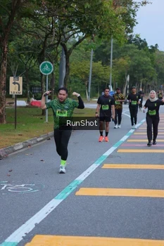 Runner Photo 5665960