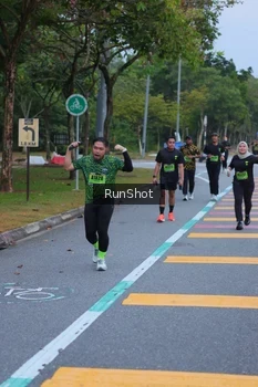 Runner Photo 5665963