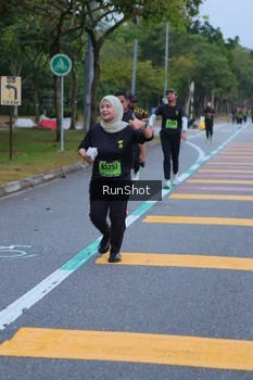 Runner Photo 5665994