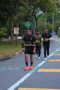 Runner Photo 5665997