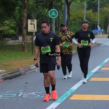 Runner Photo 5666009