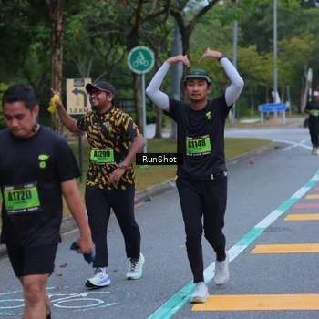 Runner Photo 5666015