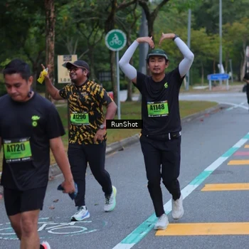 Runner Photo 5666021