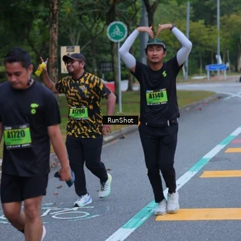 Runner Photo 5666026