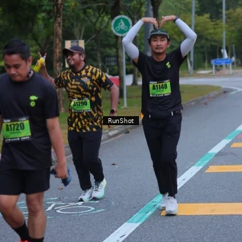 Runner Photo 5666027