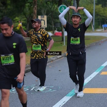 Runner Photo 5666031