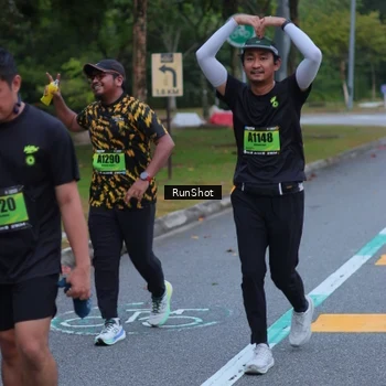 Runner Photo 5666035