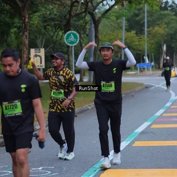 Runner Photo 5666037