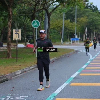 Runner Photo 5666050