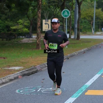 Runner Photo 5666055