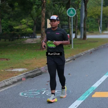 Runner Photo 5666057