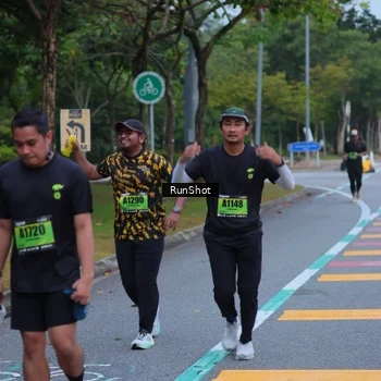 Runner Photo 5666058