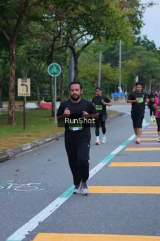 Runner Photo 5666079
