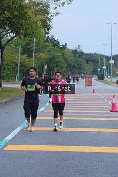 Runner Photo 5666096