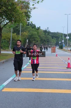 Runner Photo 5666097