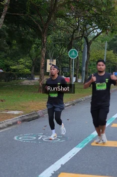 Runner Photo 5666101