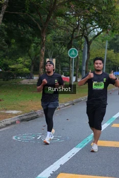 Runner Photo 5666108