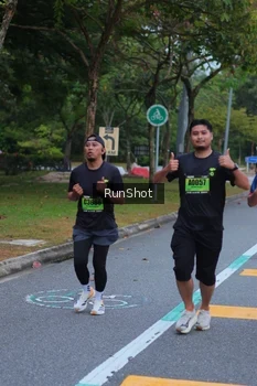Runner Photo 5666112
