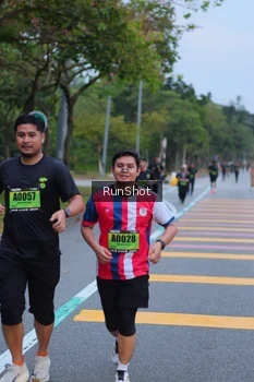 Runner Photo 5666120