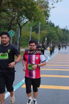 Runner Photo 5666122
