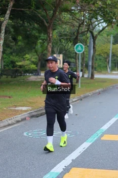 Runner Photo 5666141