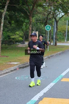 Runner Photo 5666144