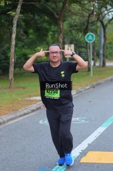 Runner Photo 5666157