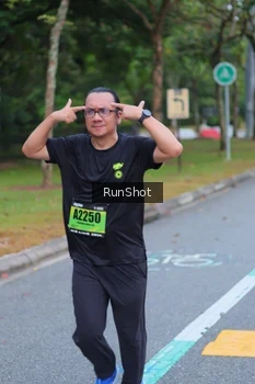 Runner Photo 5666161