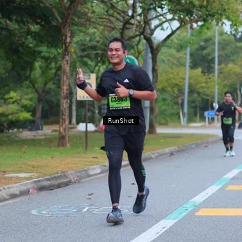 Runner Photo 5666177