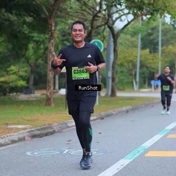 Runner Photo 5666180