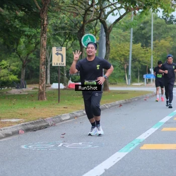Runner Photo 5666192