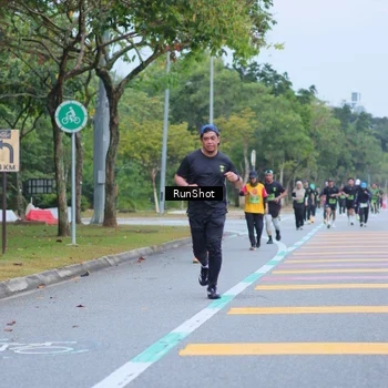 Runner Photo 5666207