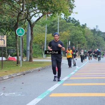 Runner Photo 5666209