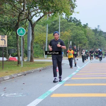 Runner Photo 5666213