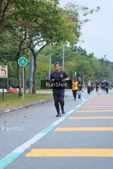 Runner Photo 5666214