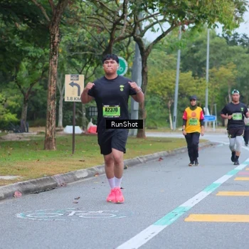 Runner Photo 5666237
