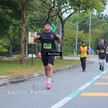 Runner Photo 5666238