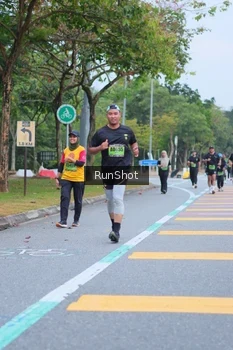 Runner Photo 5666270
