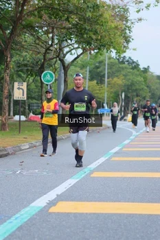 Runner Photo 5666273