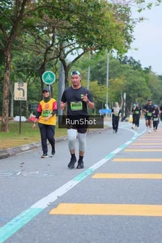 Runner Photo 5666276