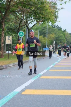 Runner Photo 5666278