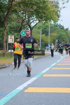 Runner Photo 5666279