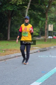 Runner Photo 5666299