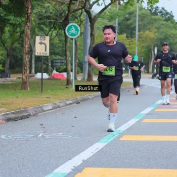 Runner Photo 5666322