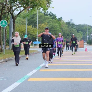 Runner Photo 5666329