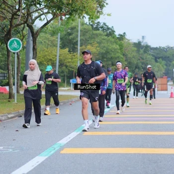 Runner Photo 5666340
