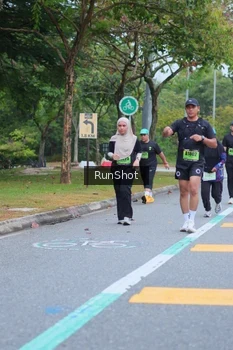 Runner Photo 5666379