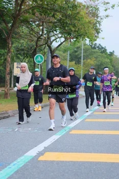 Runner Photo 5666385